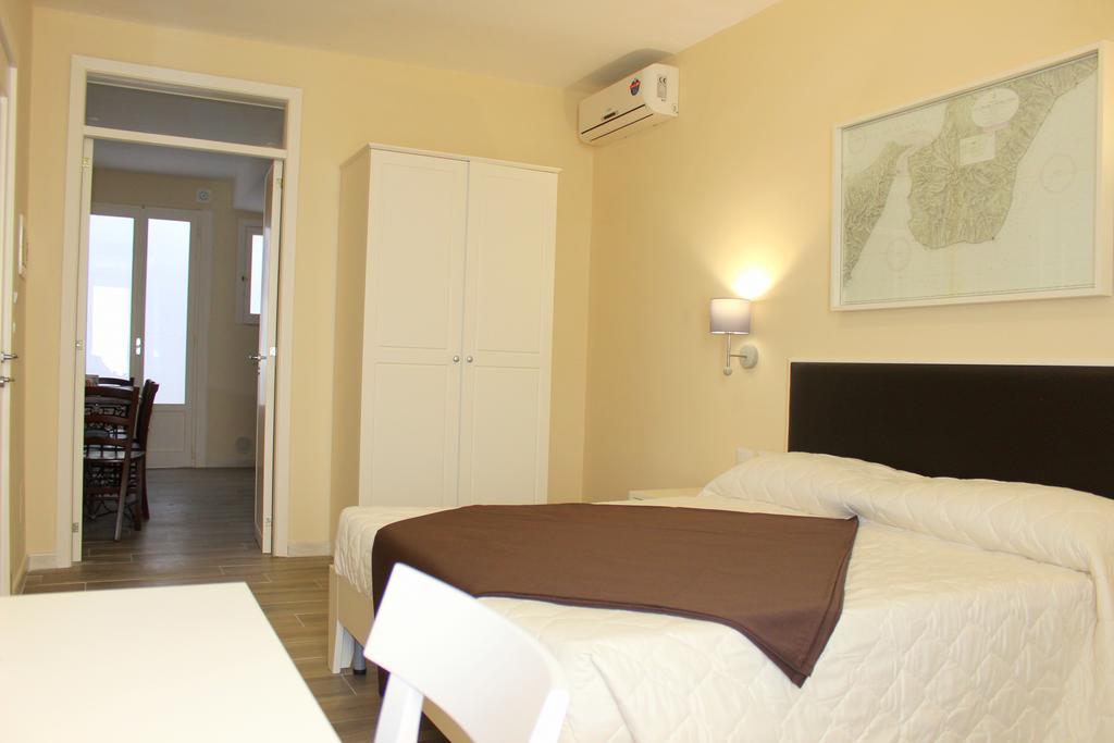 Faro Bianco Gallipoli - Suites & Apartments Kültér fotó