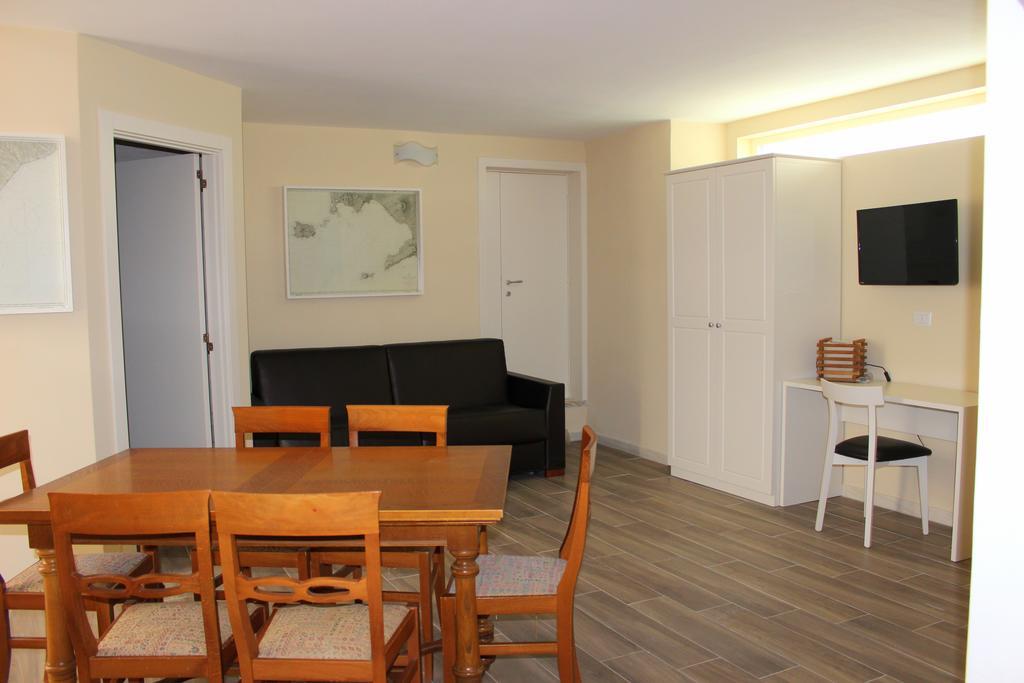 Faro Bianco Gallipoli - Suites & Apartments Kültér fotó